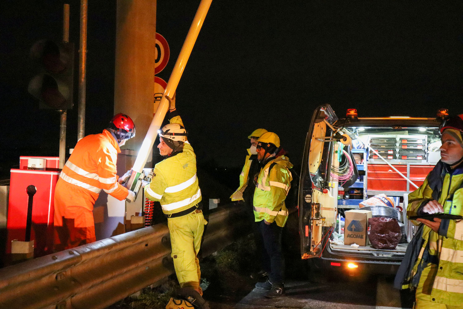 autostrade cantiere montaggio sbarra